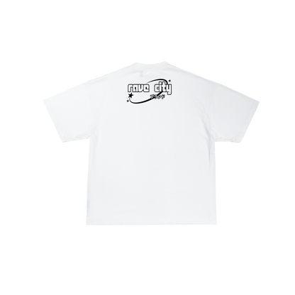 Remera oversize broken dreams